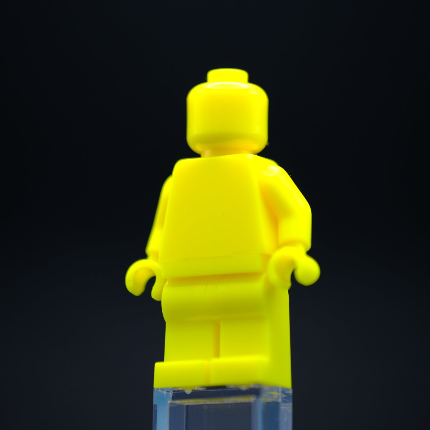 Neon Yellow Monochrome Fig