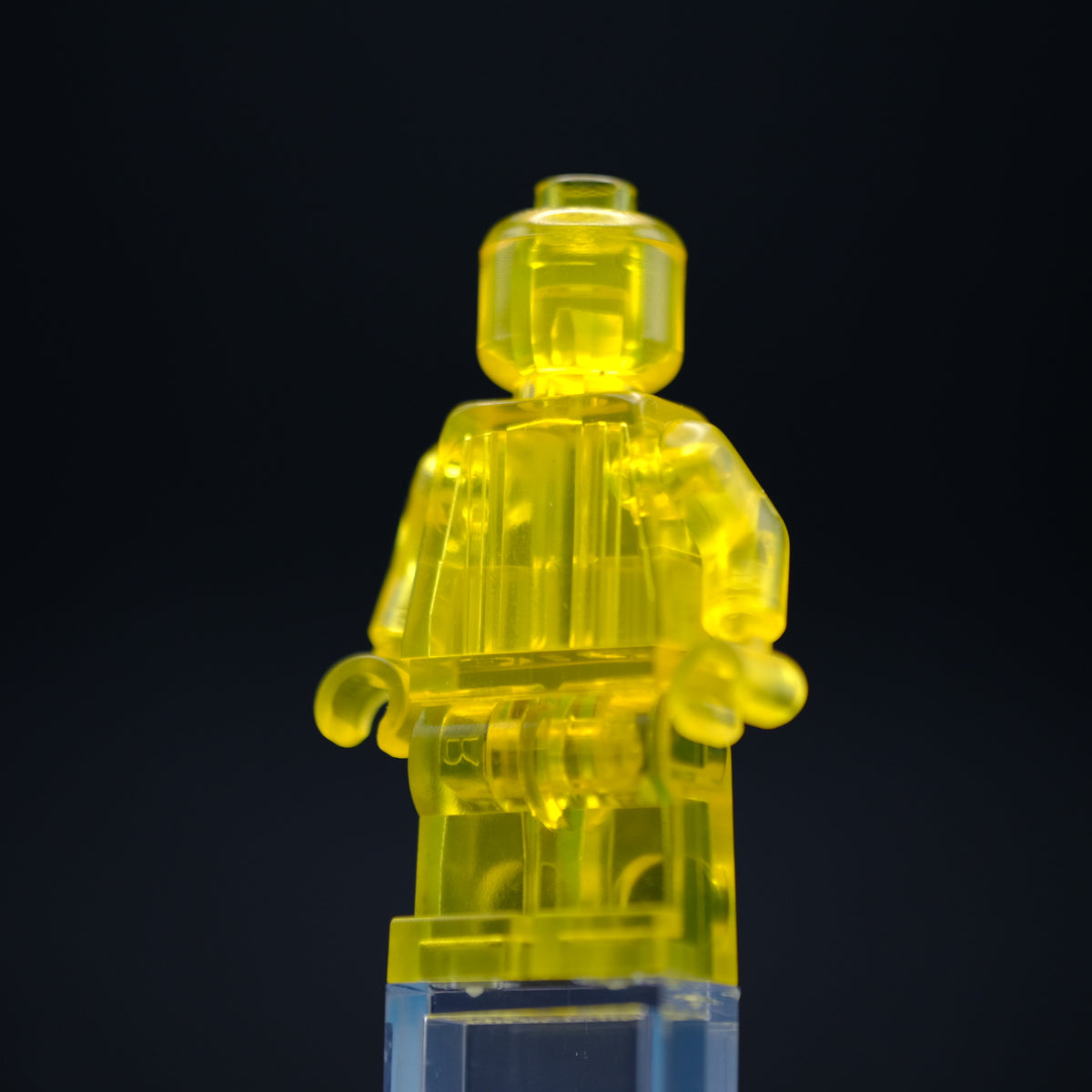 Trans-Yellow Monofig