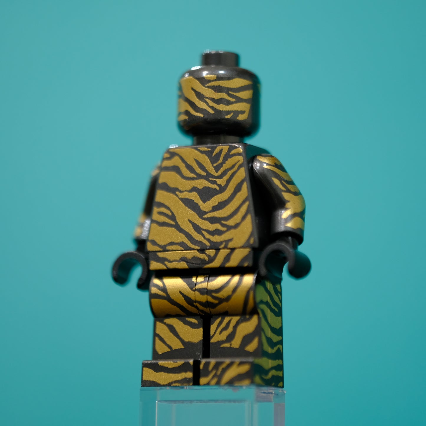 Gold Tiger Camofig