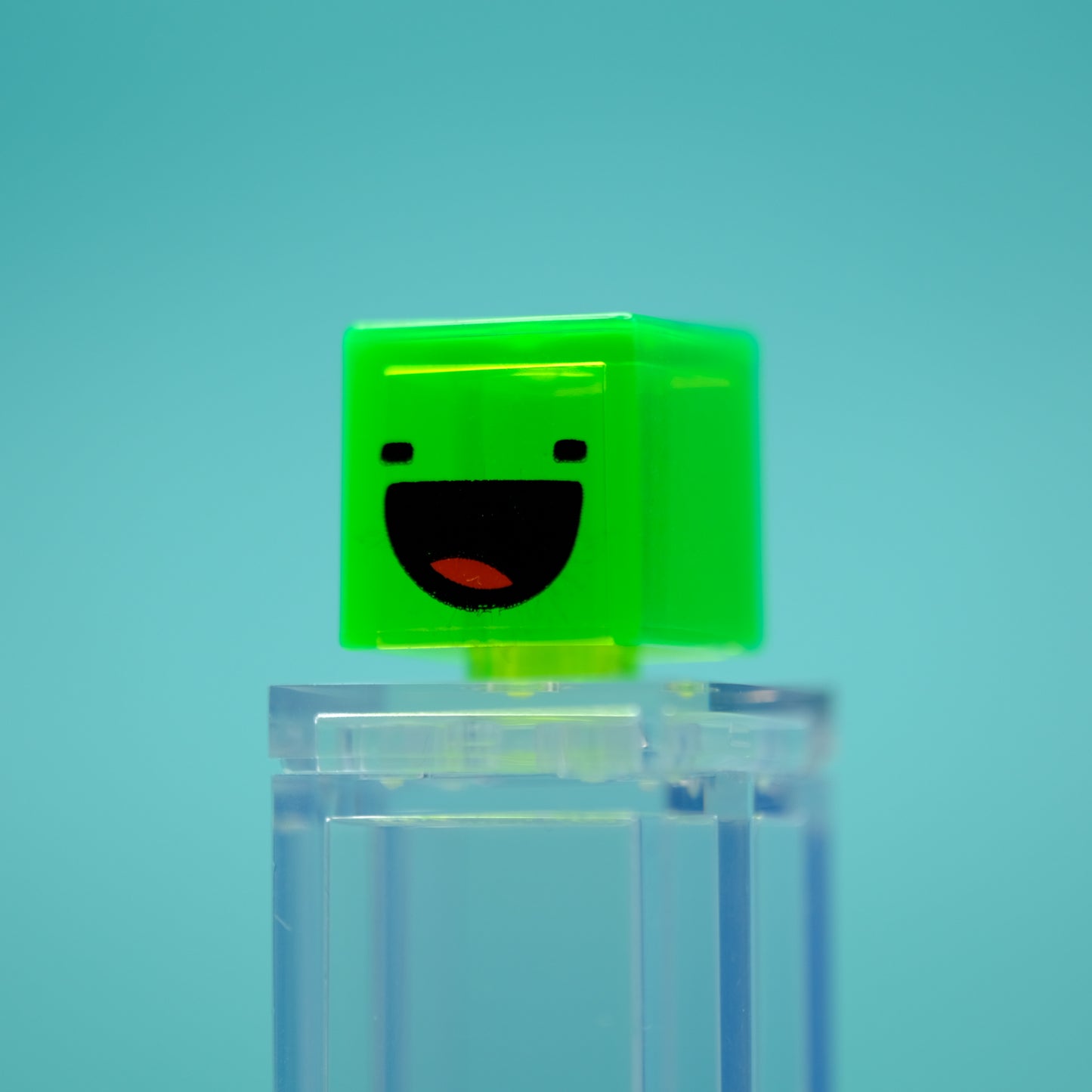 Chill Cube Head