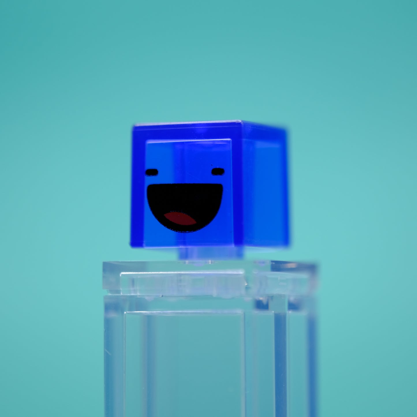 Chill Cube Head